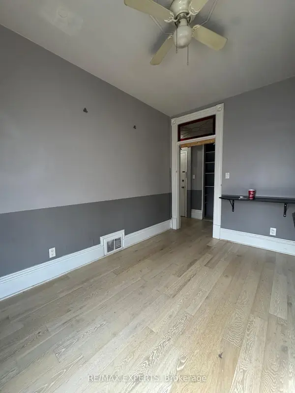 Orangeville, ON L9W 2G5,18 Faulkner ST #3