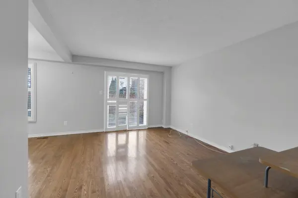 Brampton, ON L6Z 1R8,35 Ferri CRES