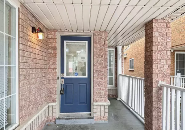 Brampton, ON L6X 5C3,65 Vintage Gate