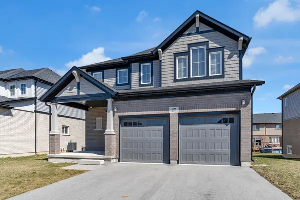 Welland, ON L3C 0E6,27 Monarch ST