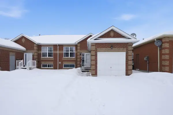 Kawartha Lakes, ON K9V 6E2,10 Flavelle CRES