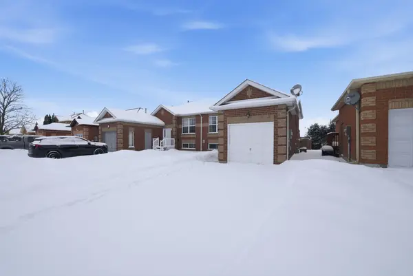 Kawartha Lakes, ON K9V 6E2,10 Flavelle CRES