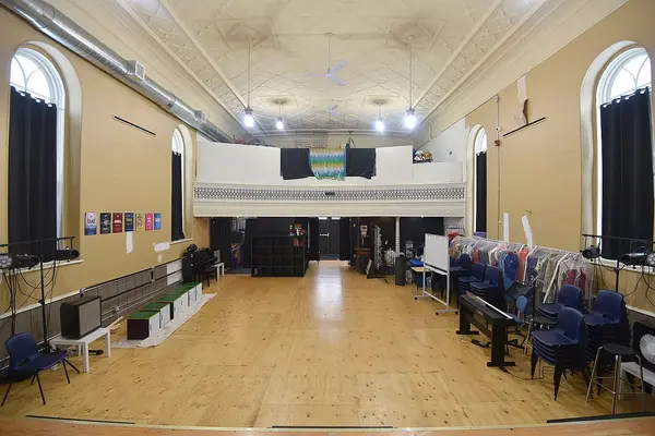 Hamilton, ON L0R 2H0,21 Mill ST N #Main Level