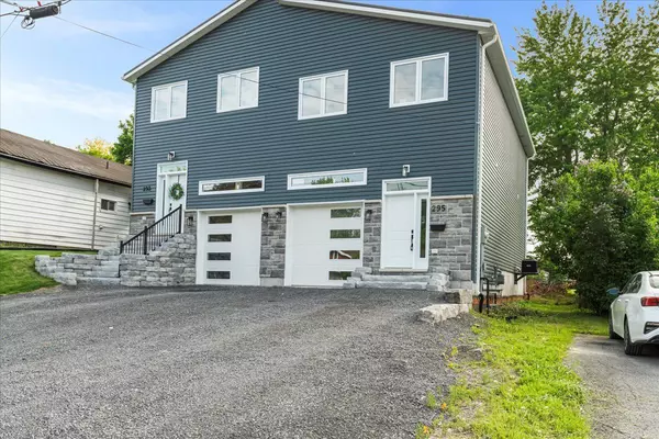 Greater Napanee, ON K7R 1C5,295 Church ST