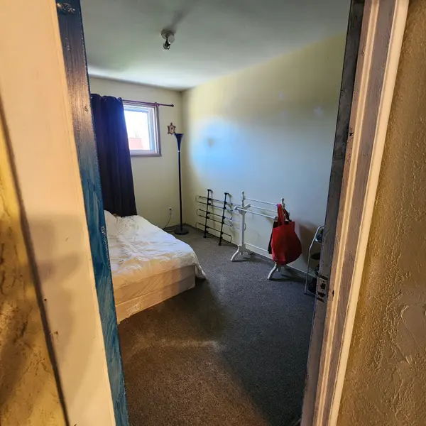 London East, ON N5W 4Z7,360 Stratton DR