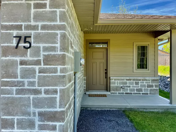 Centre Hastings, ON K0K 2K0,75 Seymour ST W