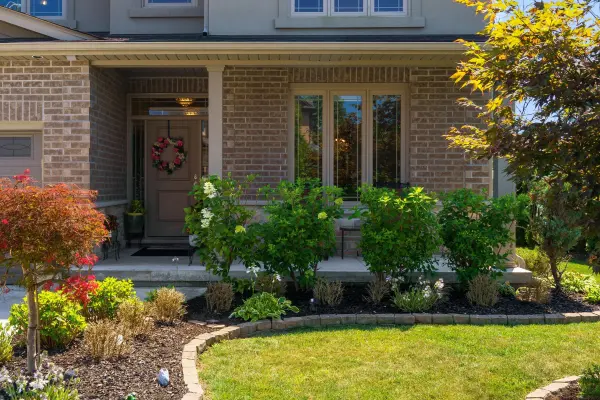 Niagara Falls, ON L2H 0M8,8952 BLACK FOREST CRES