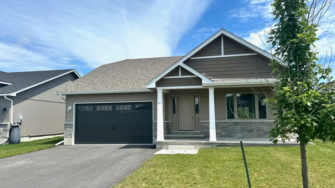 110 Farrington CRES, Prince Edward County, ON K0K 2T0