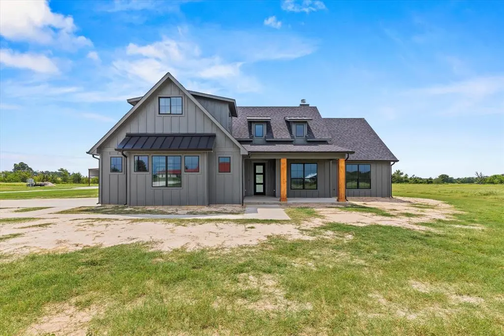 Emory, TX 75440,506 E FM 2795