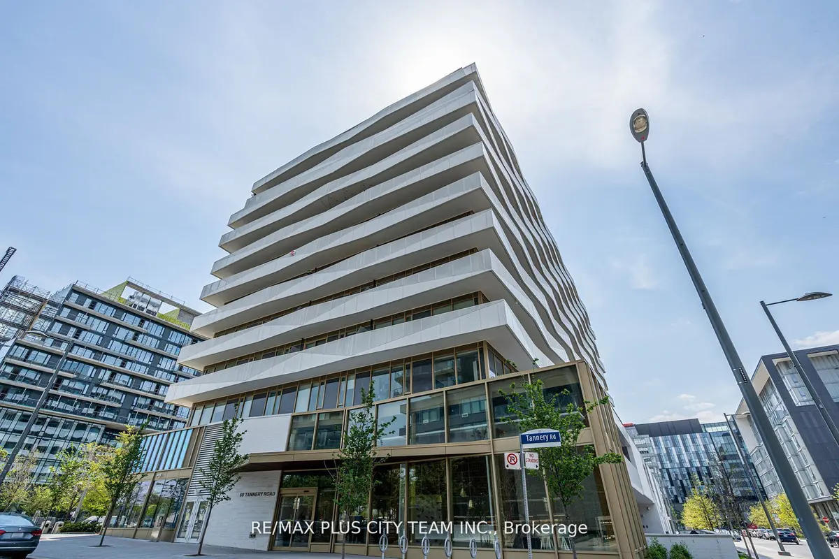 Toronto C08, ON M5A 0S8,60 Tannery RD #914