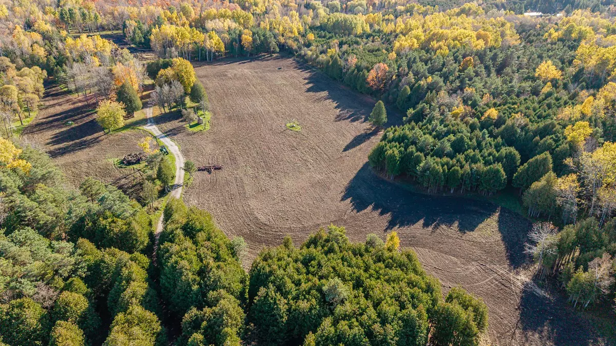 Clarington, ON L1C 3K7,2490 Green RD