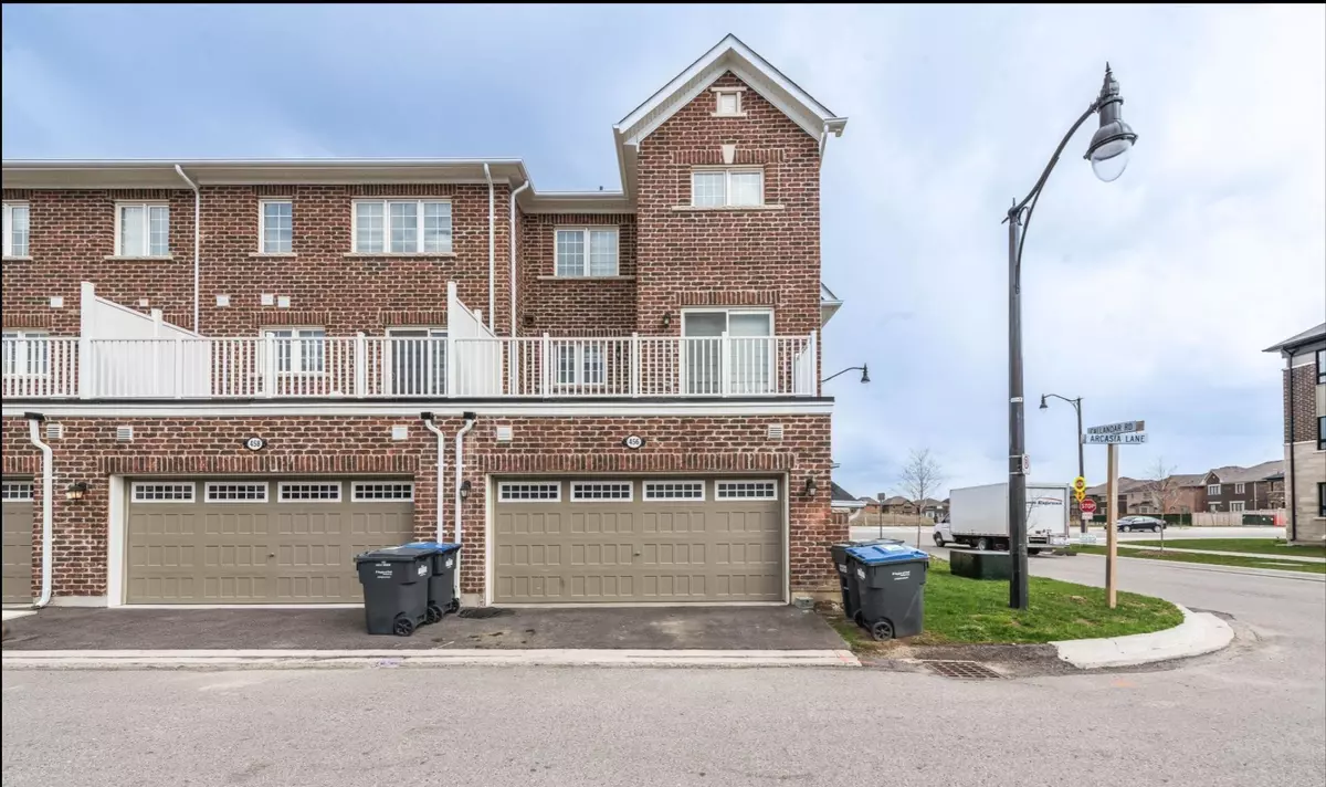 Brampton, ON L7A 5E1,456 Remembrance DR