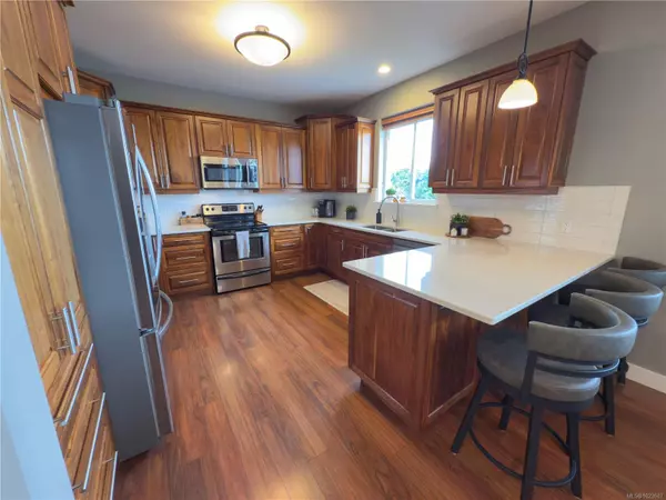 Campbell River, BC V9H 0B3,878 Erickson Rd