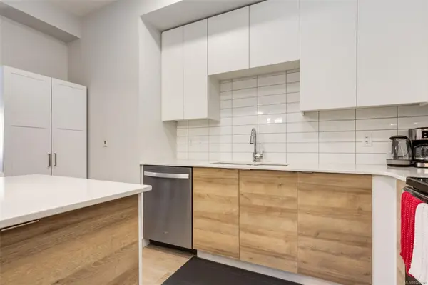 Nanaimo, BC V9T 0M8,4830 Cedar Ridge Pl #310