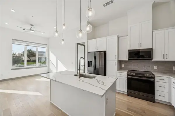 Carrollton, TX 75007,2700 Old Denton Road #1047