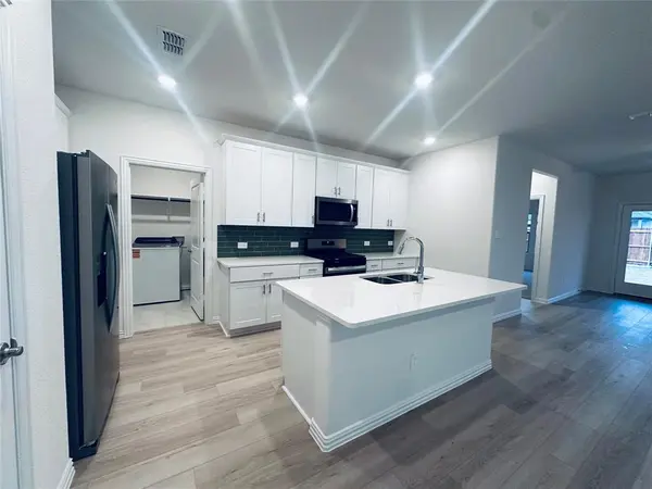 Mckinney, TX 75071,606 Clover Creek Drive