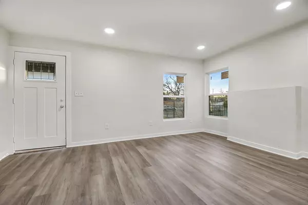 Fort Worth, TX 76104,1265 E Maddox Avenue