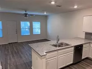 Bonham, TX 75418,807 S 6th Street #1