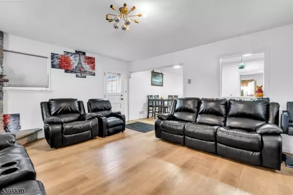 Rahway City, NJ 07065,1095 Elm Ter