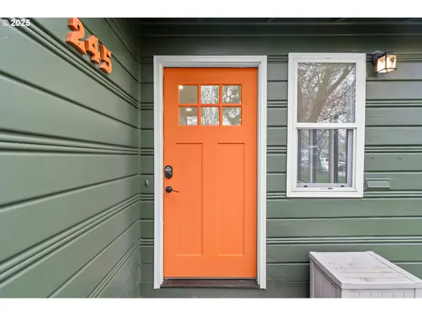 Beaverton, OR 97005,245 SW 133RD AVE