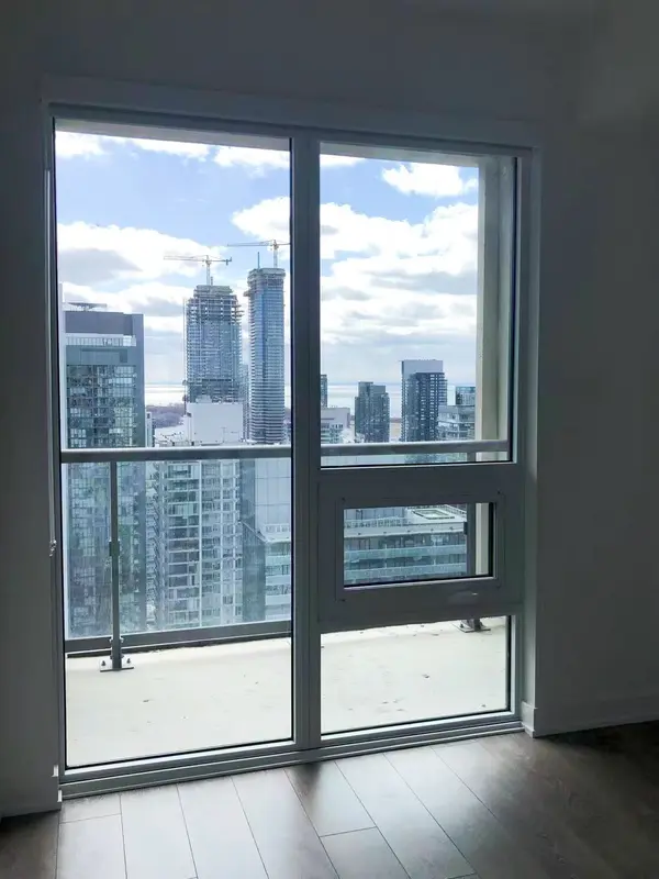 Toronto C01, ON M5V 0W2,108 Peter ST #4508