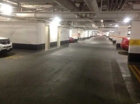 Toronto C15, ON M2K 0B2,19 Singer CT #217