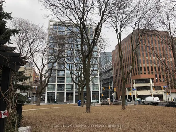 39 Brant ST #909, Toronto C01, ON M5V 0M8