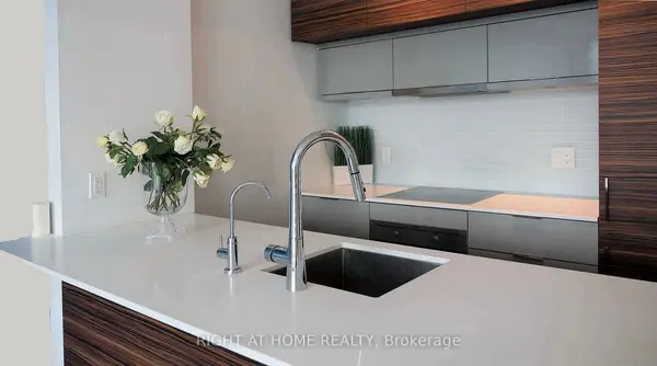 Toronto C08, ON M5E 0A9,88 Scott ST W #4707