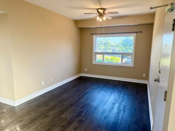 Oshawa, ON L1H 4T6,750 Albert ST #2