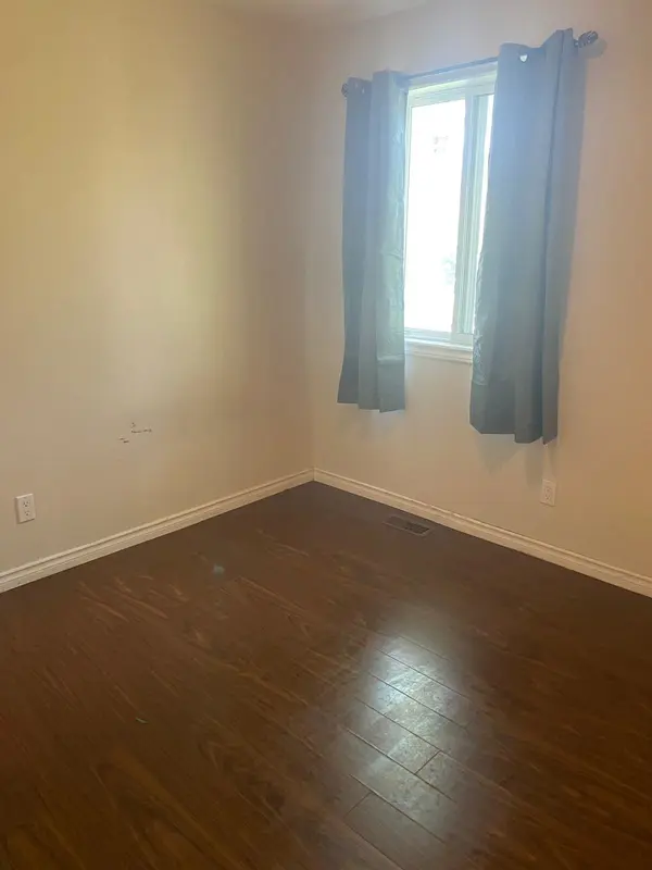 Toronto E11, ON M1B 2Y2,18 Ormerod ST #Unit 2