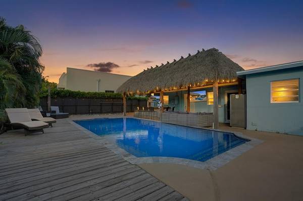 4221 NE 13th Ave, Oakland Park, FL 33334