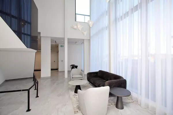 Richmond Hill, ON L4S 0N5,6 David Eyer RD #513