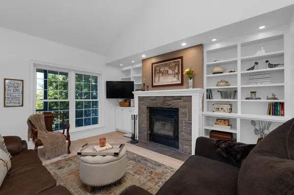 Springwater, ON L9X 0J3,2710 Portage TRL