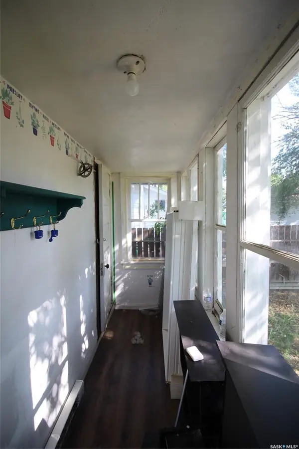 564 1st STREET W, Shaunavon, SK S0N 2M0