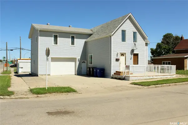 3 2nd AVENUE SE, Weyburn, SK S4H 1W7