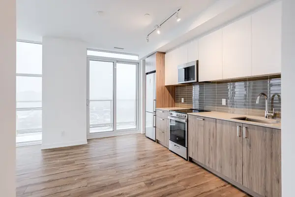 Toronto W03, ON M6N 0B7,1787 St. Clair AVE W #1107