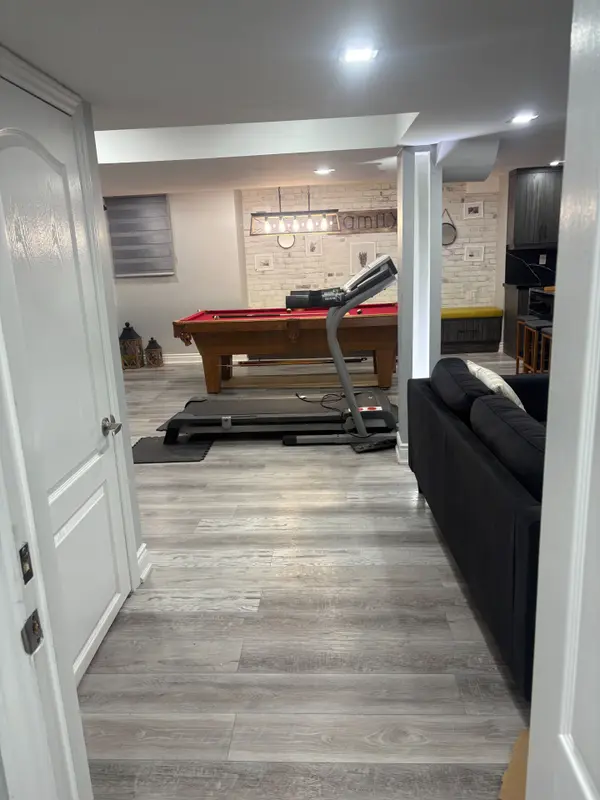 Brampton, ON L6P 4H3,6 Medalist RD #BSMT