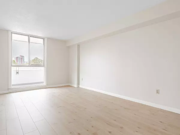 Mississauga, ON L5A 3S9,1320 Mississauga Valley BLVD #507