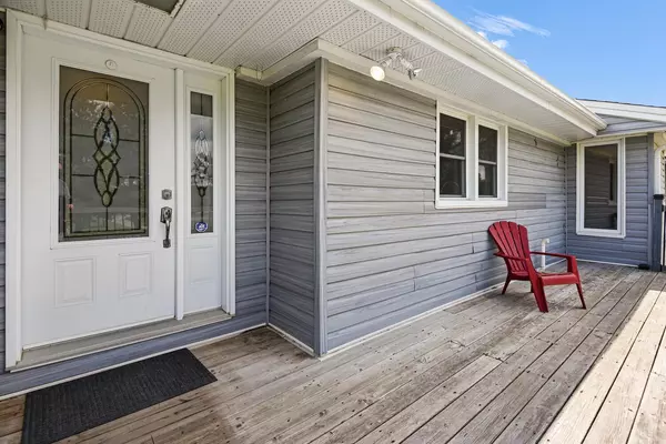 Edwardsburgh/cardinal, ON K0E 1X0,7079 County Road 44 RD