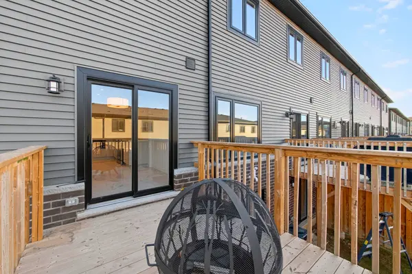 Hamilton, ON L9C 0E7,47 BENSLEY LN