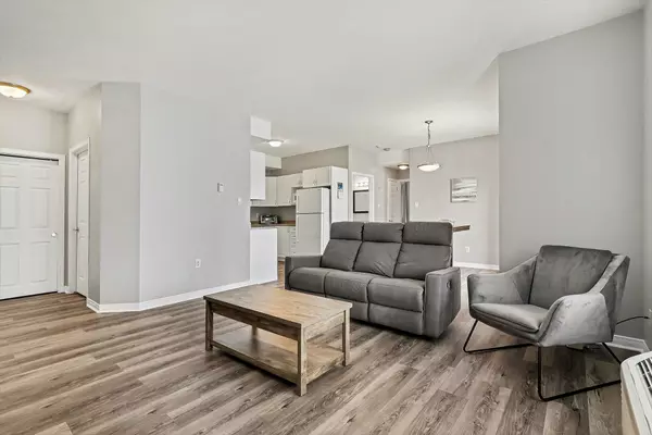 Clarence-rockland, ON K4K 1V6,1026 Laurier ST #208