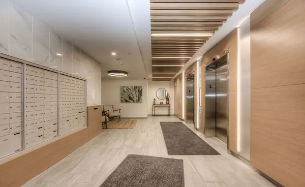 Kitchener, ON N2G 0C8,104 Garment ST #1501