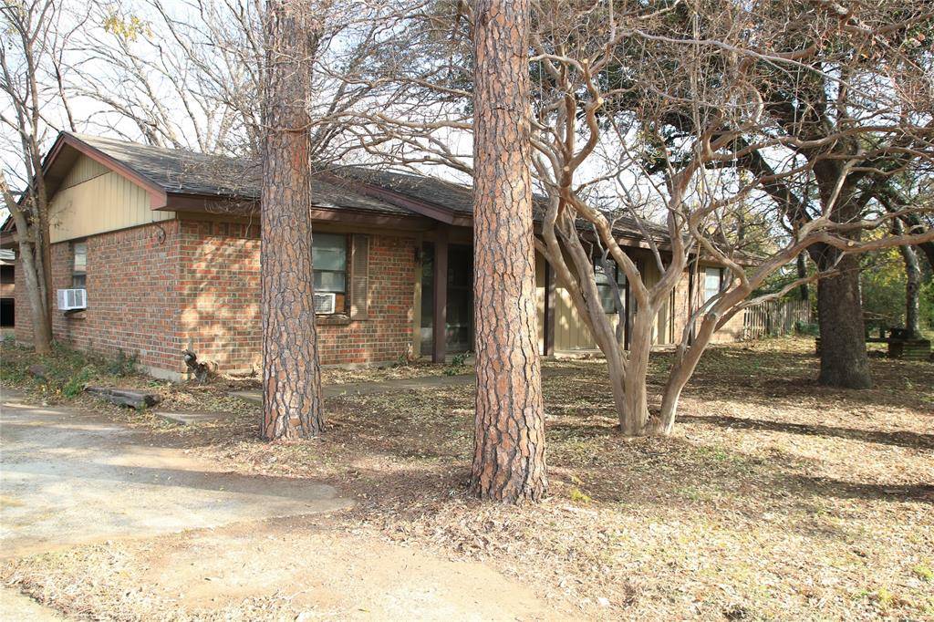 611 Cain Street, Lake Dallas, TX 75065