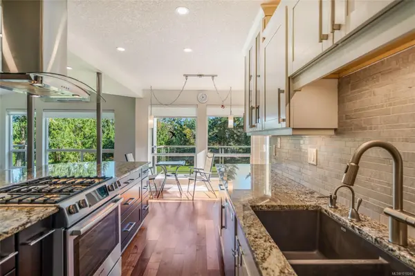 Nanoose Bay, BC V9P 9J5,2655 Andover Rd #6