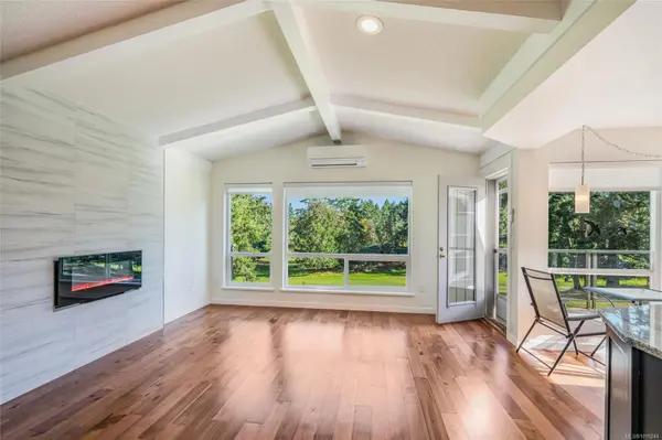 Nanoose Bay, BC V9P 9J5,2655 Andover Rd #6