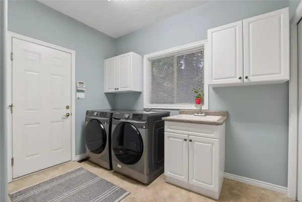 Duncan, BC V9L 5P2,6042 Chippewa Rd