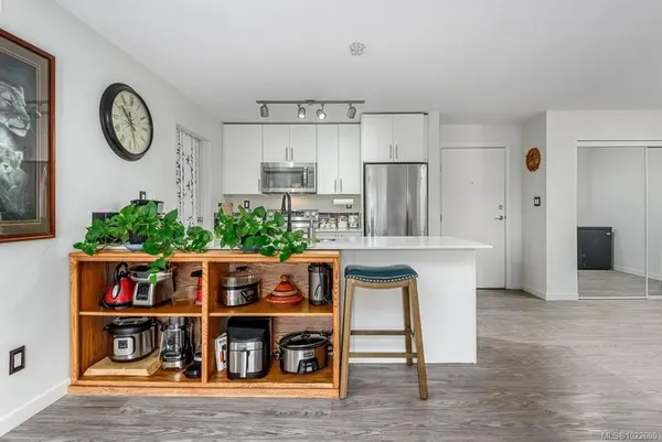 Courtenay, BC V9N 0E5,1944 Riverside Lane #205