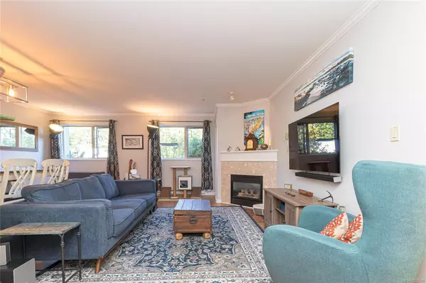 Victoria, BC V9A 7M6,27 Songhees Rd #107