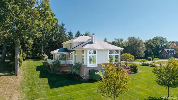 Commerce Twp, MI 48382,5565 Ford RD