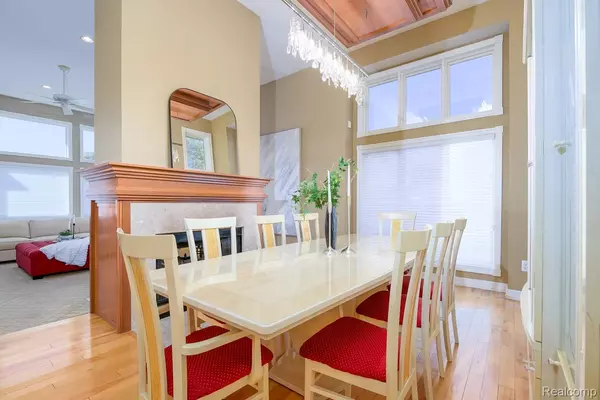 Commerce Twp, MI 48382,5565 Ford RD